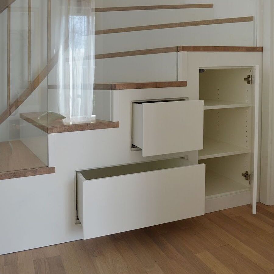 Einbauschrank unter Treppe Einbauschrank unter Treppe
