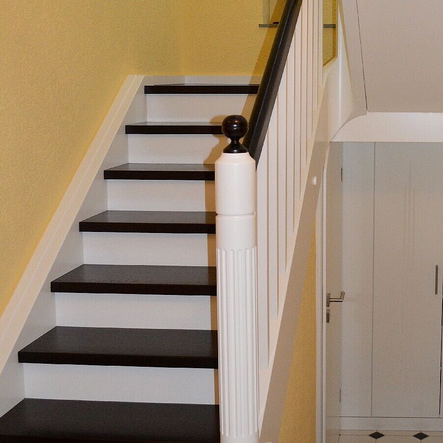 Treppen massiv Wangentreppe Treppen massiv Wangentreppe
