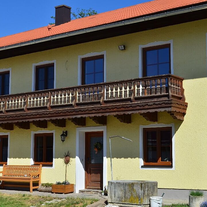 Austausch der Fenster in einem Bauernhaus