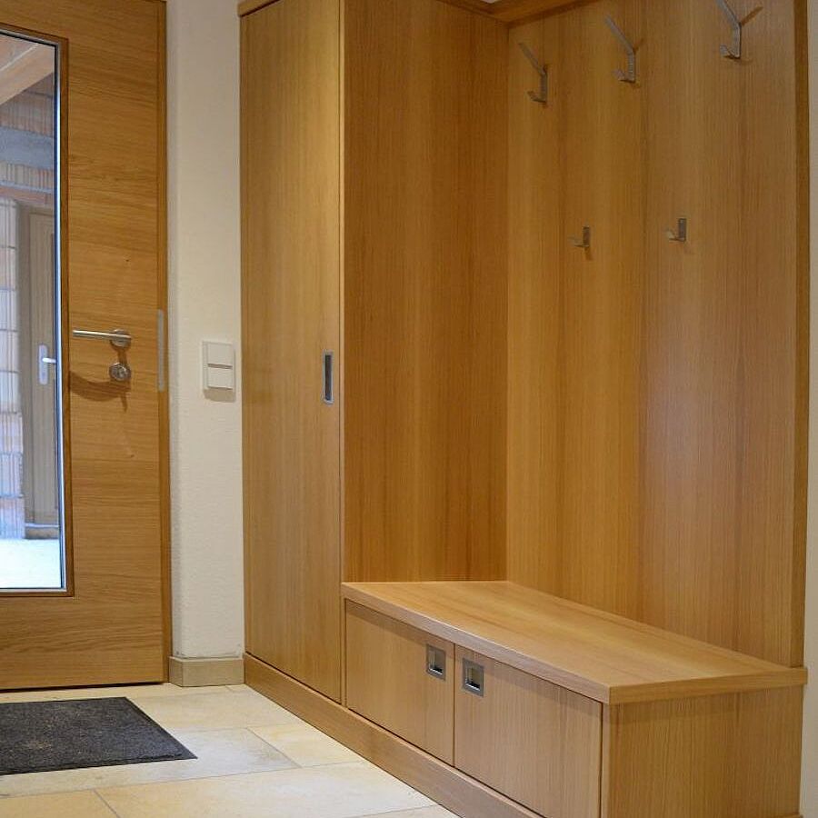 Garderobe in Eiche