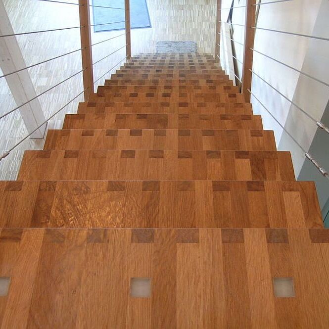 Gerade Treppe in Eiche Gerade Treppe in Eiche
